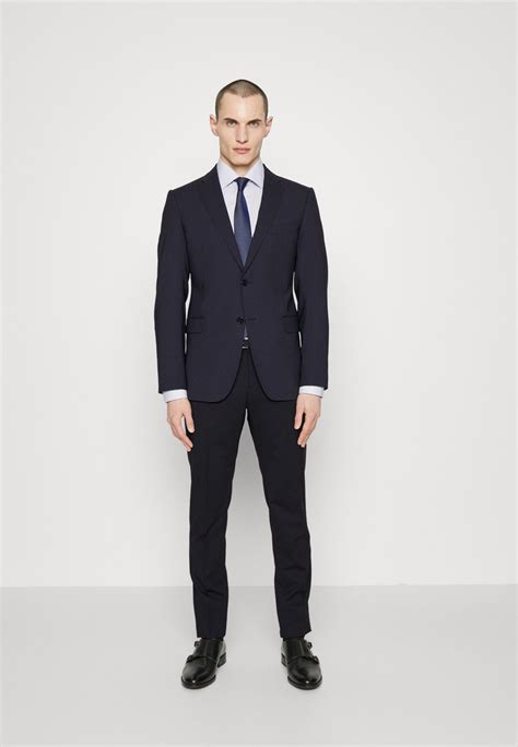 emporio armani suit 36.